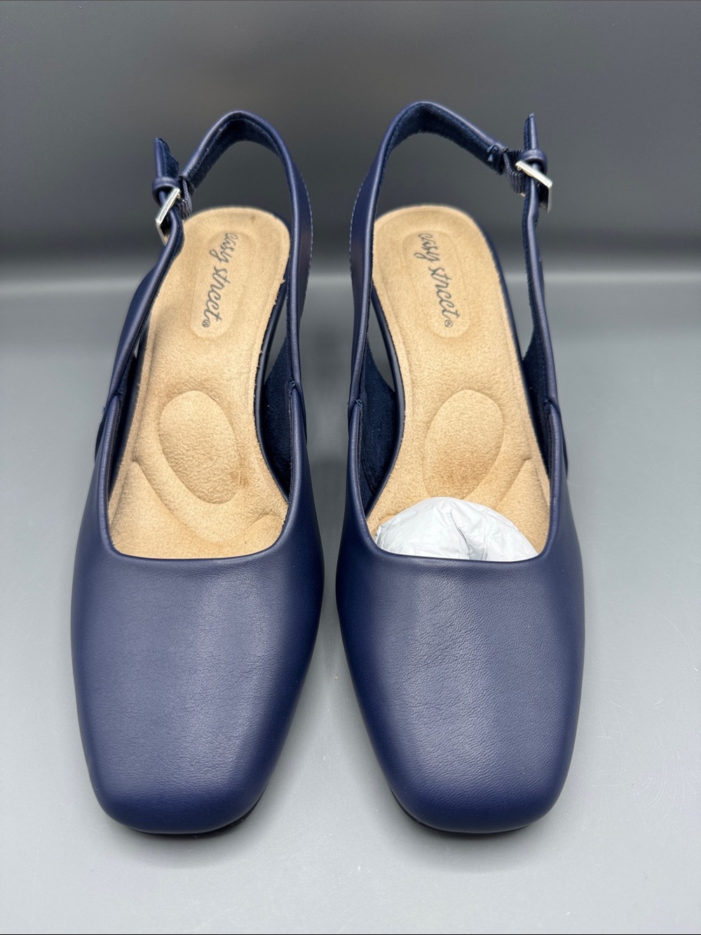 Easy Street Ritsa Slingback Pump - Picture 2 of 4